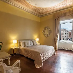  Apartment Prestigious Piazza Navona Italy